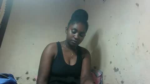 eliannee online show from January 13, 11:47 am