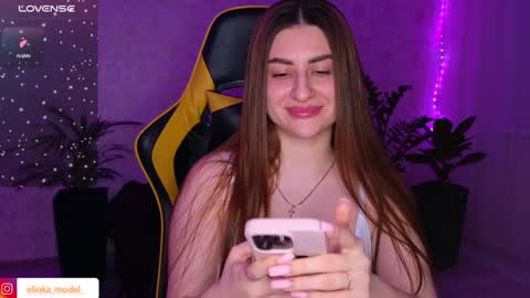 Elina online show from February 1, 6:40 pm