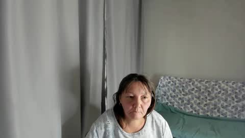 Elis online show from October 28, 2:39 am