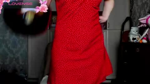 Elise online show from April 7, 6:04 am