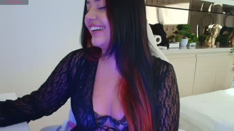 Elezabeth online show from April 15, 11:44 am