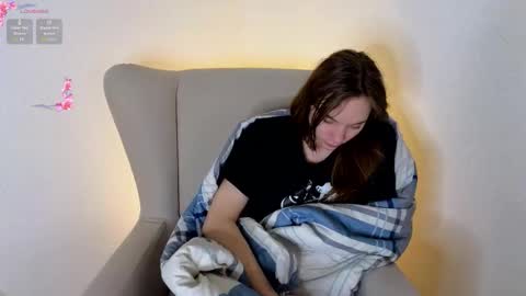 Elizabeth online show from February 27, 1:38 am