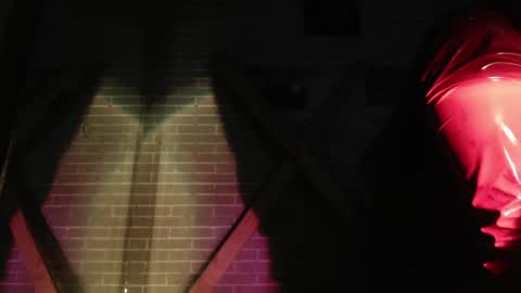   online show from January 18, 10:17 pm