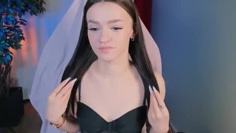 elizzza_ online show from October 10, 5:34 am