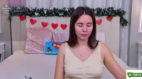 Ella online show from October 3, 4:28 am