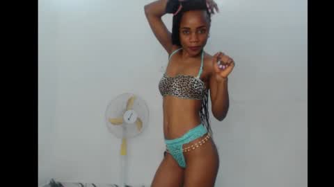 ella online show from September 20, 5:50 am