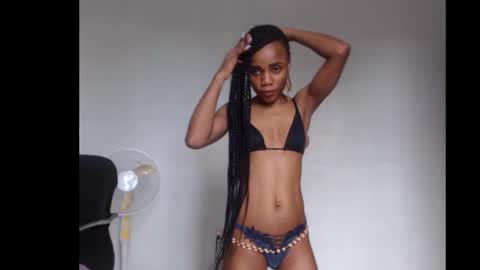 ella online show from September 27, 2:24 pm