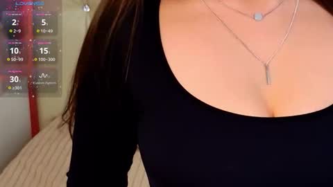 ellacanny online show from December 14, 6:08 am