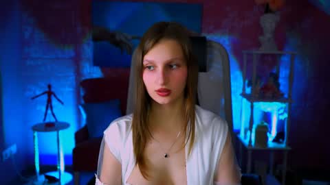 Ella online show from January 31, 4:38 pm