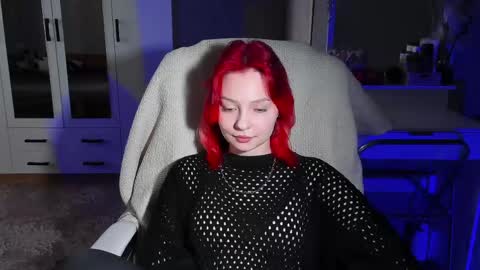 ellales online show from April 14, 11:43 am