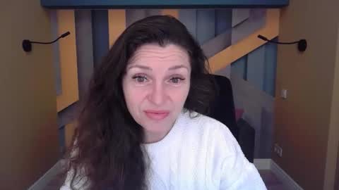 EllaLongs online show from January 18, 12:34 pm