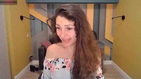 EllaLongs online show from February 1, 12:47 pm