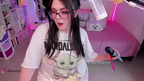 Meow in da house  . online show from October 20, 8:06 am