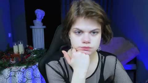 elliemurler online show from January 10, 1:27 pm