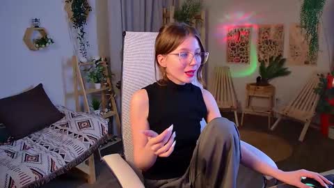 Elli online show from March 24, 11:15 am