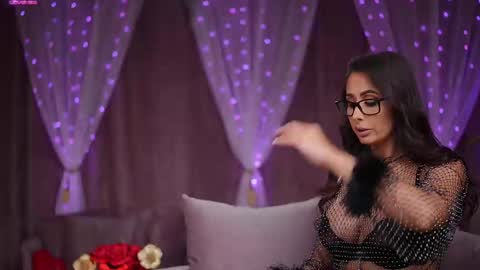 Ellis online show from February 22, 8:26 pm