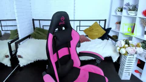 elma_lily online show from September 23, 6:11 am