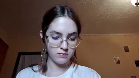 Kate online show from March 29, 3:00 pm