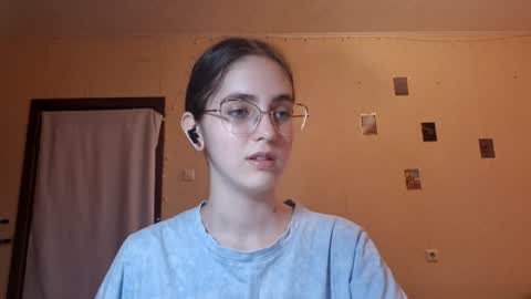 Kate online show from July 5, 2:23 pm
