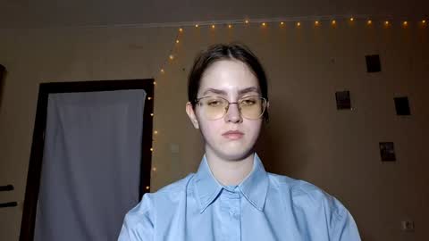 Kate online show from April 8, 3:14 pm