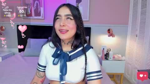 Elodie  online show from September 11, 1:44 pm