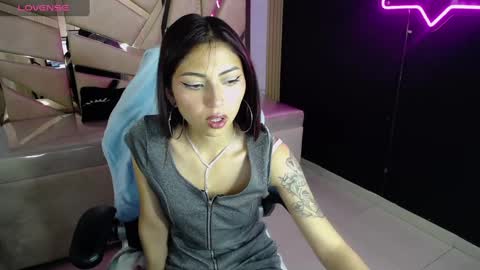 Elody  online show from September 13, 12:57 pm