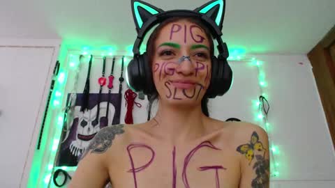 Chelsea  Please help me to reach 100 thumbs up online show from March 3, 6:09 pm