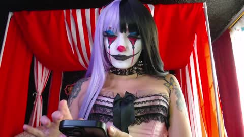 Chelsea  Please help me to reach 100 thumbs up online show from April 11, 6:55 pm