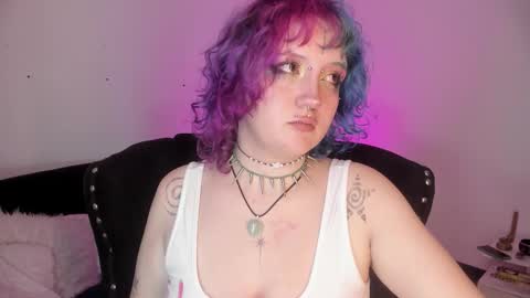 Eloise  . online show from October 22, 5:12 am