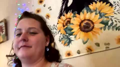 LizzyAmour online show from January 8, 4:33 pm