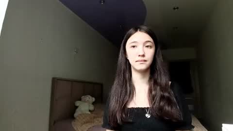 Elara online show from July 5, 2:18 am