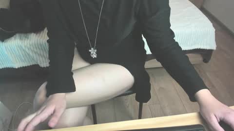 Elsa  online show from February 12, 4:54 am