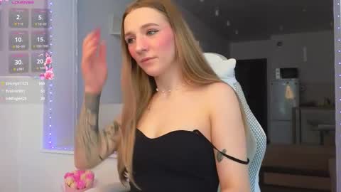 Elsa online show from February 25, 6:34 am