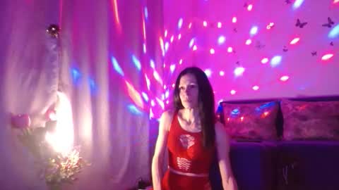 Elisa online show from February 16, 6:41 pm