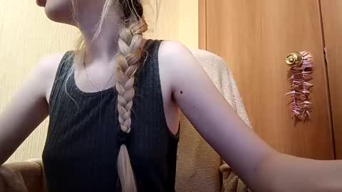 Elza Kom online show from December 19, 7:40 am