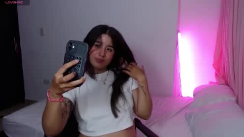 A N D R E A online show from February 13, 5:16 am