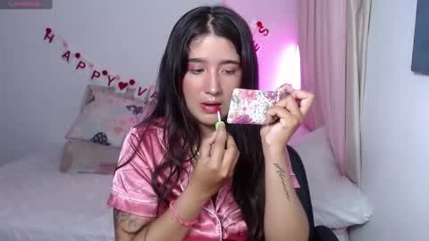 A N D R E A online show from February 15, 5:30 am