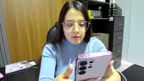 Estefany Martinez Acua INSTAGRAM ema 04oficial online show from November 19, 3:56 pm