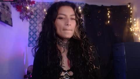 ema_ploxx online show from October 16, 6:05 am