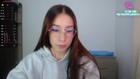  Emaa  online show from October 15, 9:17 pm