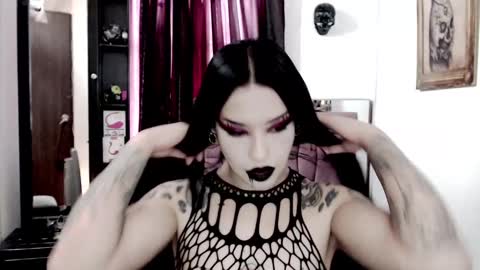 Emerald Black online show from March 3, 12:09 pm