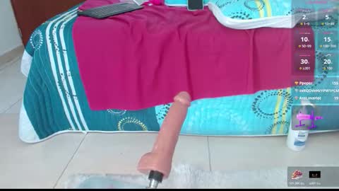 emely ross online show from February 6, 8:45 pm