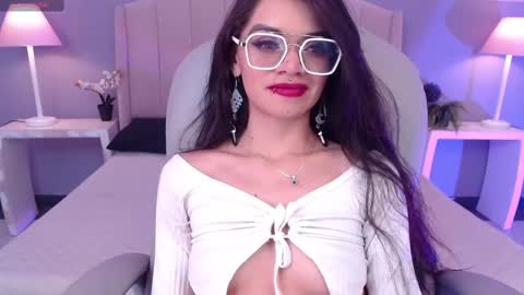 Danna online show from September 21, 9:13 pm