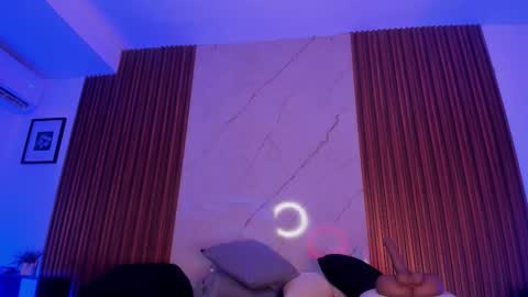   online show from October 31, 1:29 am