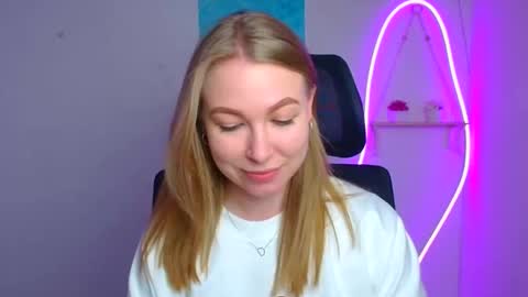 Emilia online show from March 26, 12:40 pm