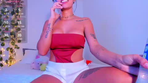 emilly online show from October 27, 3:18 pm