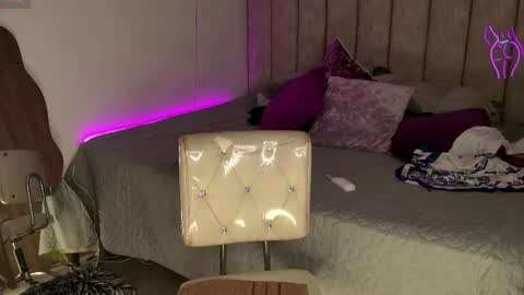  emily valentina     online show from March 3, 4:54 pm