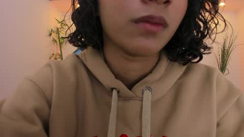 emily_bruss online show from July 11, 9:26 pm