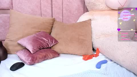  M I A   online430pm- 930pm online show from November 24, 11:40 pm