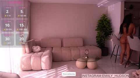 independet model online show from February 3, 8:56 pm